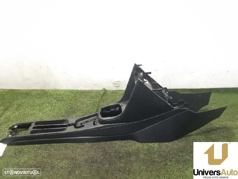 CONSOLA CENTRAL VOLKSWAGEN POLO 2016 -6R0863241AF - 4