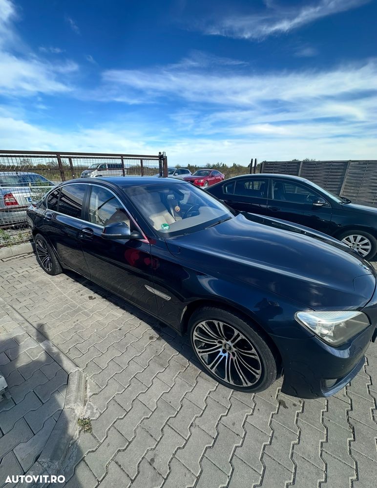 BMW Seria 7 730d xDrive - 11