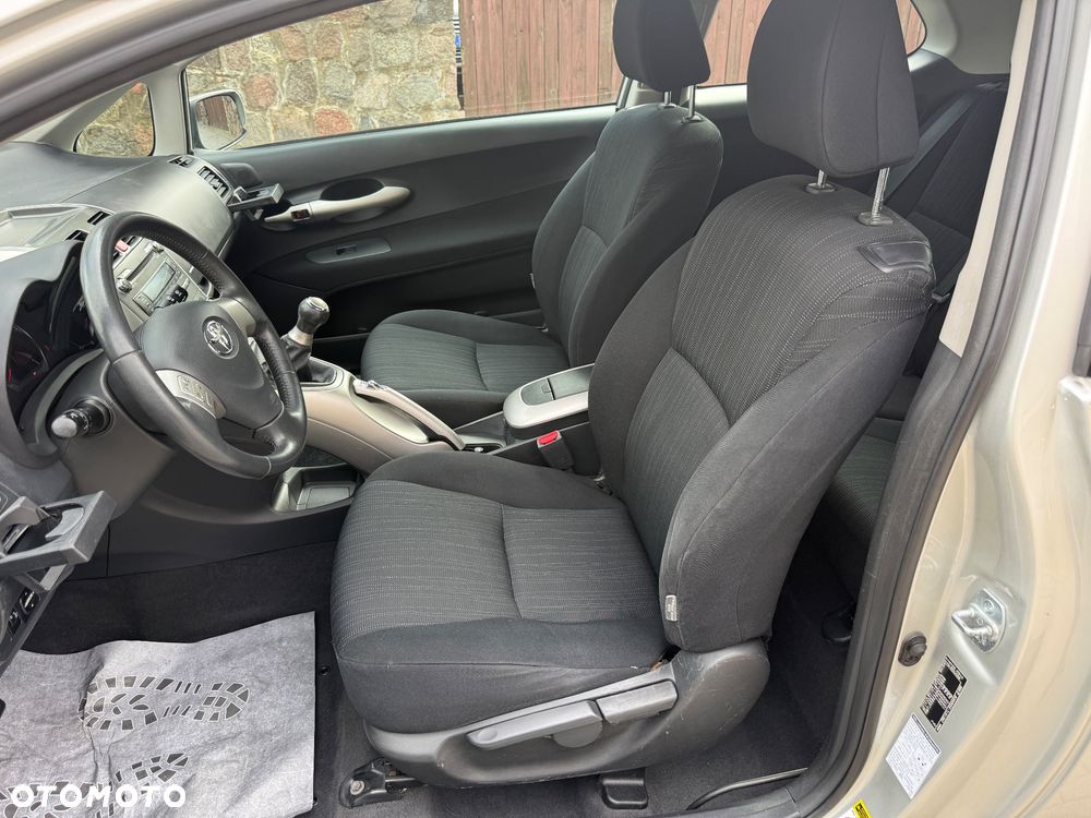 Toyota Auris 1.6 VVT-i Luna - 18