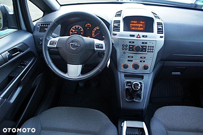 Opel Zafira 1.8 Selection - 19