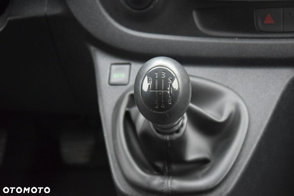 Renault Trafic ENERGY Combi Expression - 26