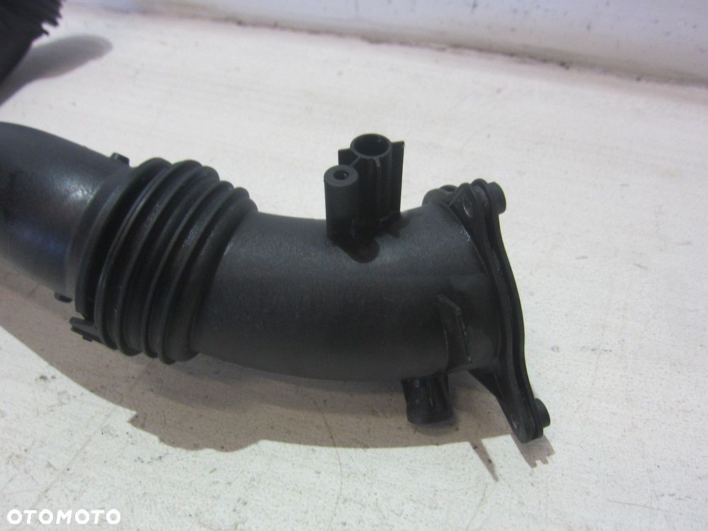 BMW X3 B46 G01 F20 F30 13718601683 8601683 PRZEWÓD POWIETRZA DOŁADOWANIA - 2