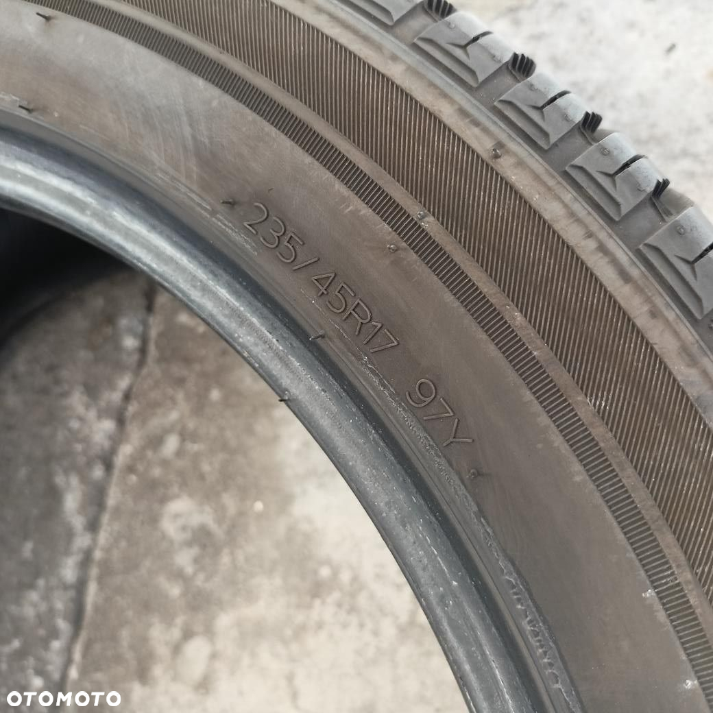 Opona 235/45/17 Hankook Kinergy 4S2 (F1787) - 4