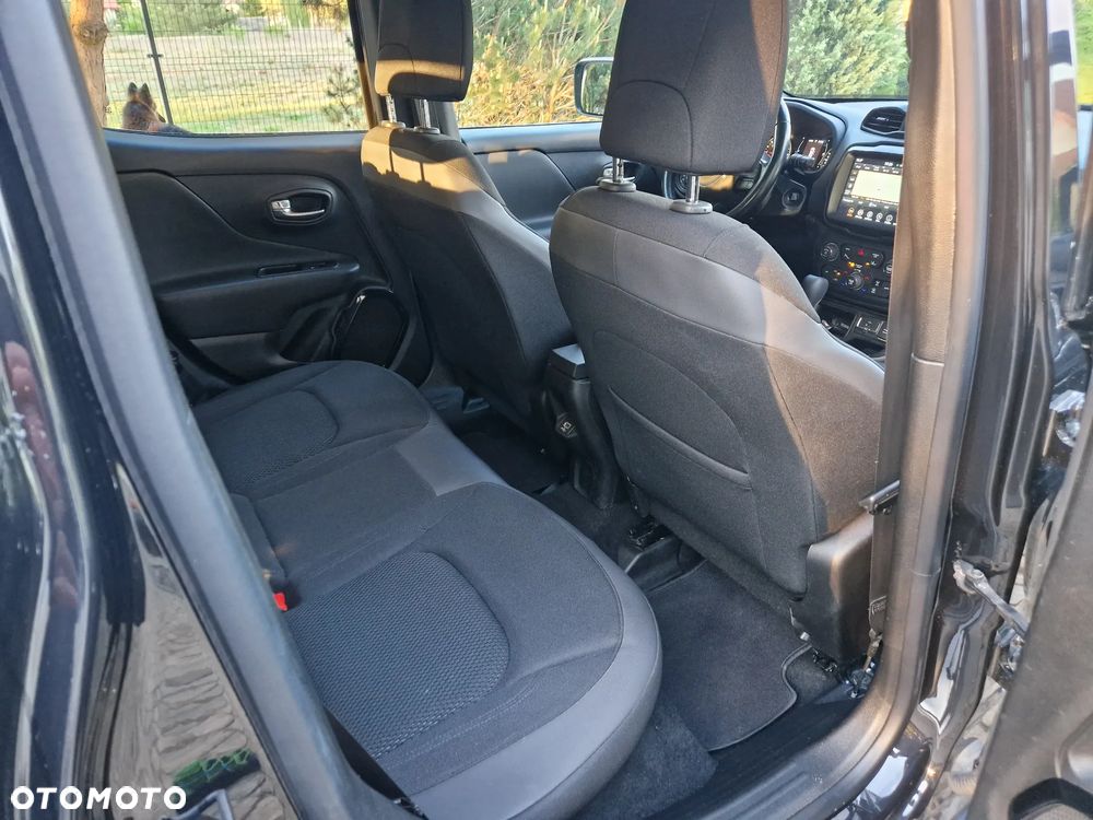 Jeep Renegade 1.6 MultiJet DSG Limited - 15