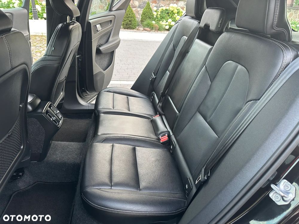 Volvo XC 40 D4 AWD Geartronic Inscription - 27