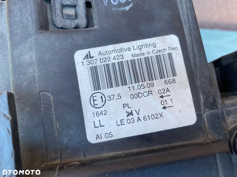 lampa BMW X3 E83 xenon dynamic prawa eu cała - 4