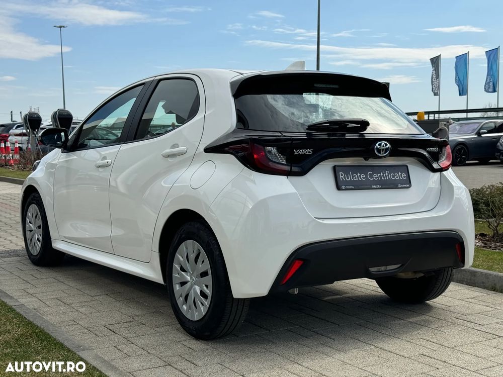 Toyota Yaris 1.5 VVT-i HSD Exclusive Style - 5