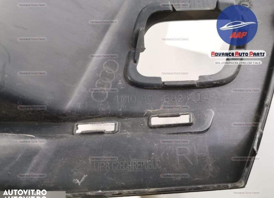 Grila dreapta proiector originala in stare buna Audi  Q7  4M [2015 - 2 - 5