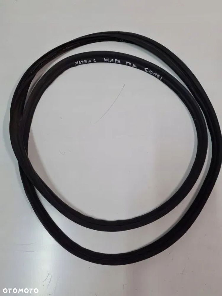 USZCZELKA KLAPY BAGAŻNIKA TYŁ MAZDA 6 III GJ KOMBI - 1