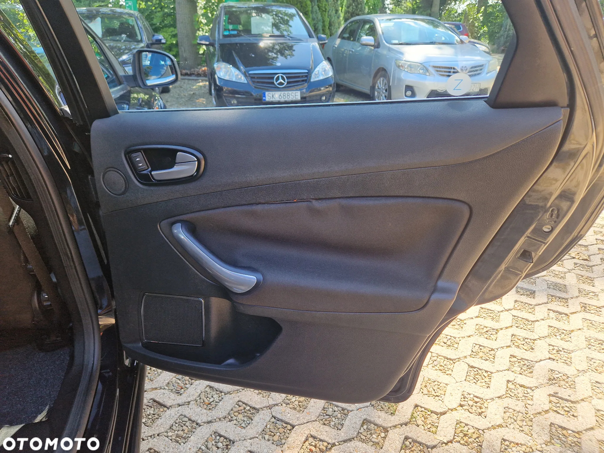 Ford Mondeo 2.0 FF Titanium - 31