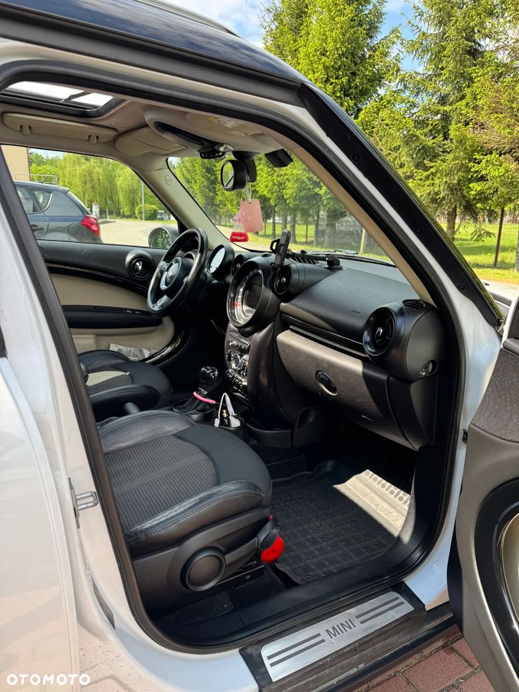 MINI Countryman Cooper D ALL4 - 19
