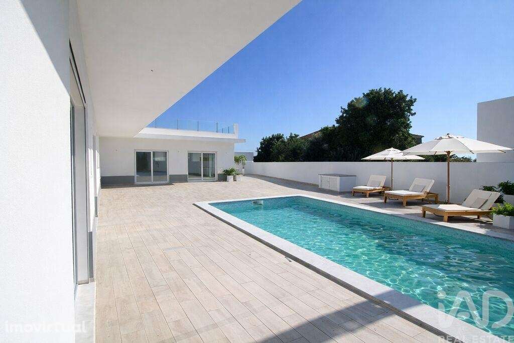 Casa / Villa T4 em Altura de 255,00 m2 - Grande imagem: 2/28