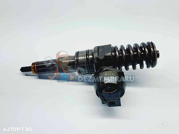 Injector Volkswagen Transporter 5 (7HB, 7HJ) [Fabr 2004-2013] 038130073BN 1.9 TDI BRR 62KW   84CP