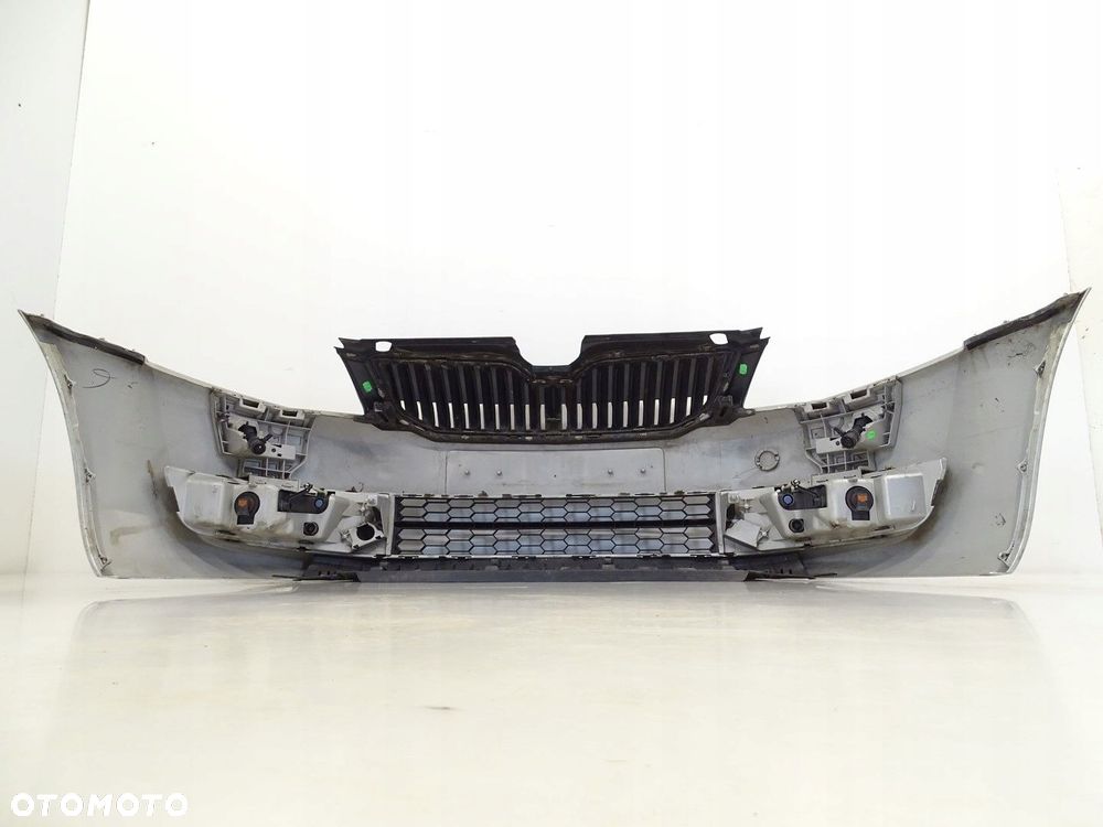 KPL ZDERZAK PRZÓD PRZEDNI POD SPRYSKIWACZE LAMP SKODA OCTAVIA III 5E LA7W - 13
