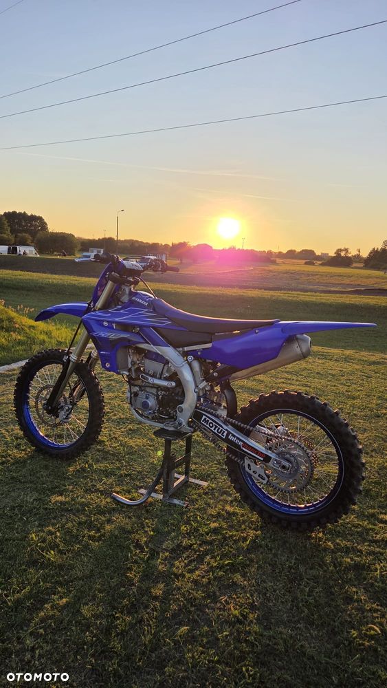 Yamaha YZ - 4