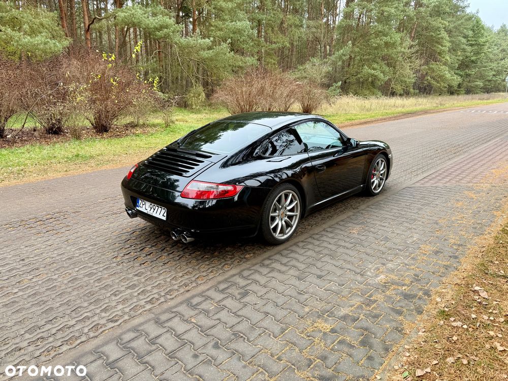 Porsche 911 Carrera S - 6