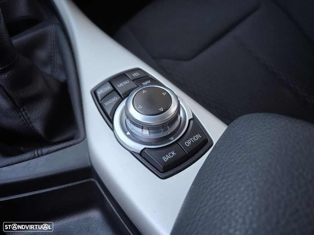 BMW 116 d EfficientDynamics Edition - 21