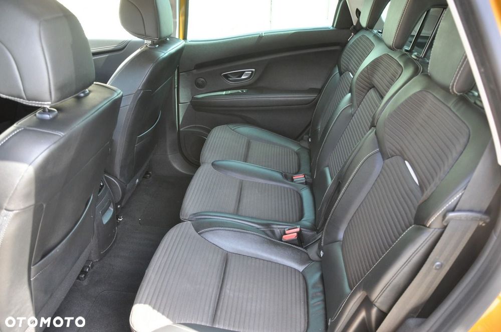 Renault Scenic - 10