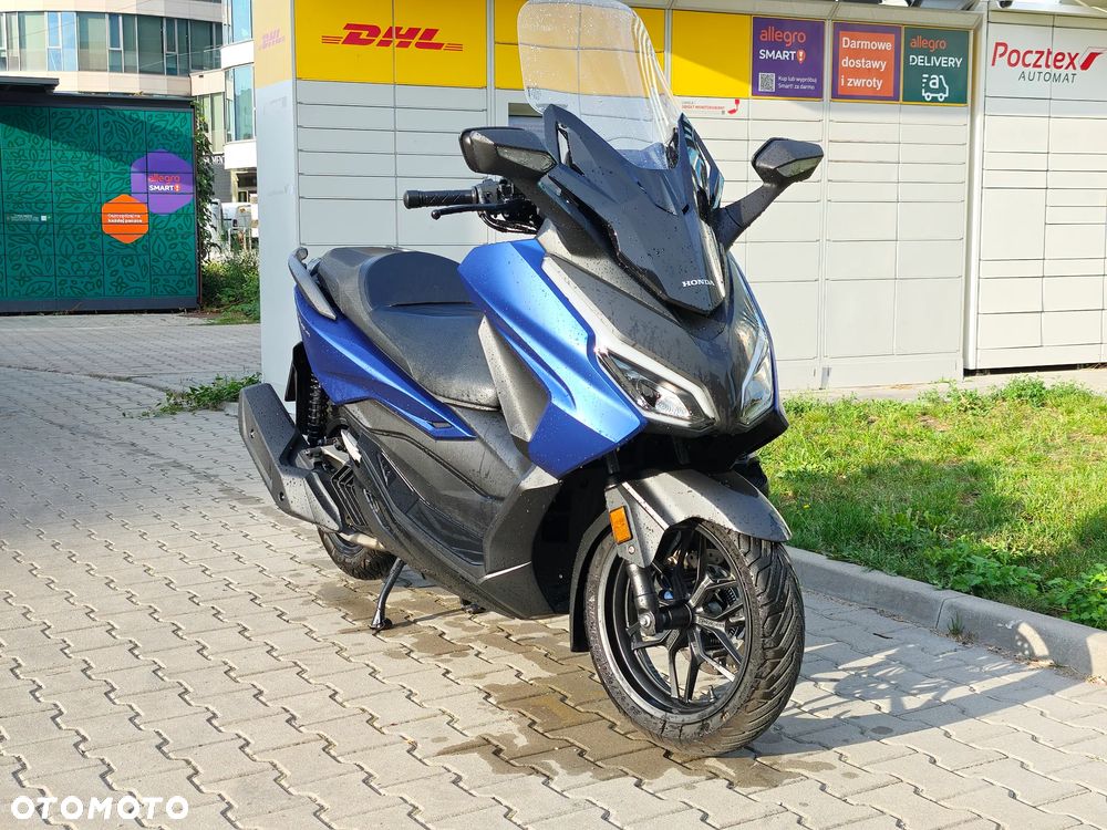 Honda NSS - 17