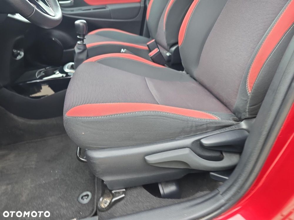 Toyota Yaris 1.5 Selection - 12