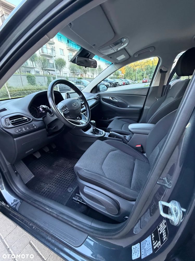 Hyundai i30 1.5 DPI Comfort - 16