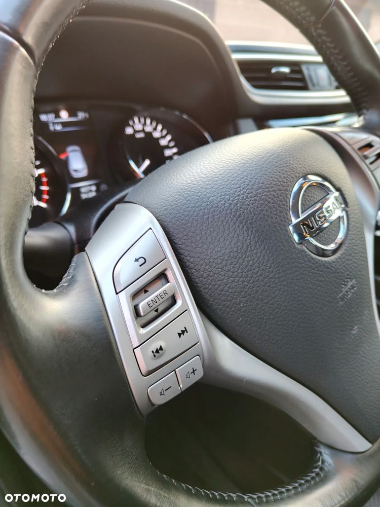Nissan Qashqai 1.6 DCi Tekna Xtronic - 25