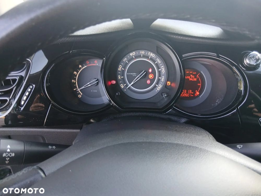 Citroën C3 1.4 Exclusive - 26