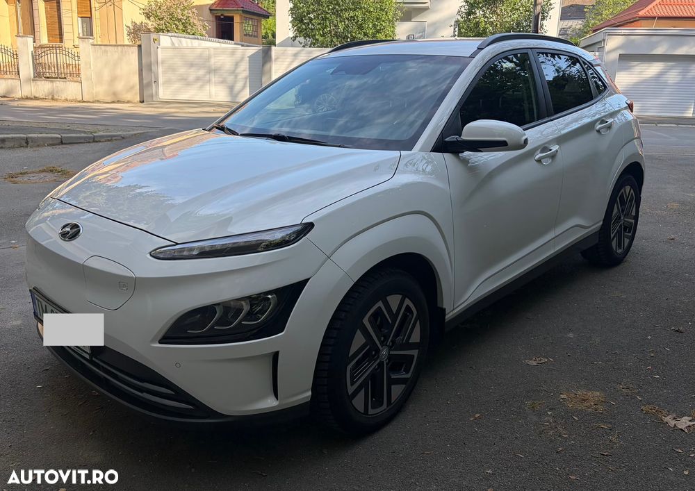 Hyundai KONA - 3
