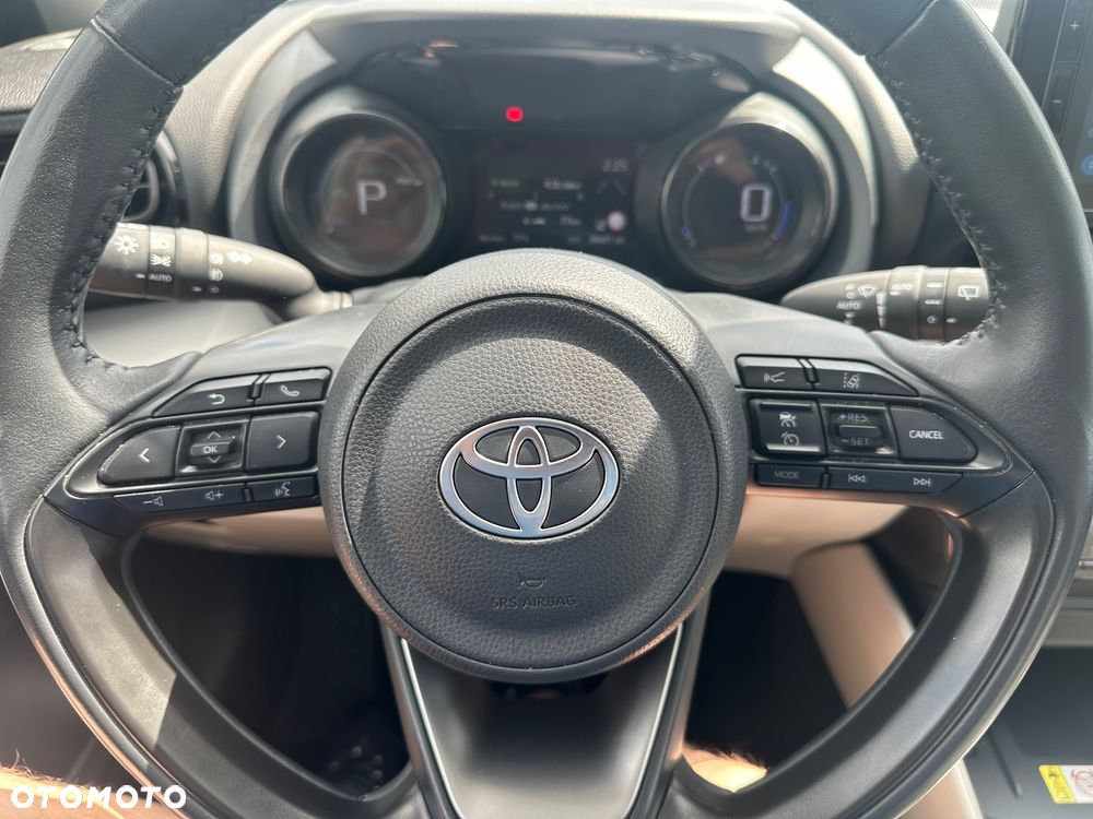 Toyota Yaris Hybrid 1.5 Premiere Edition - 24