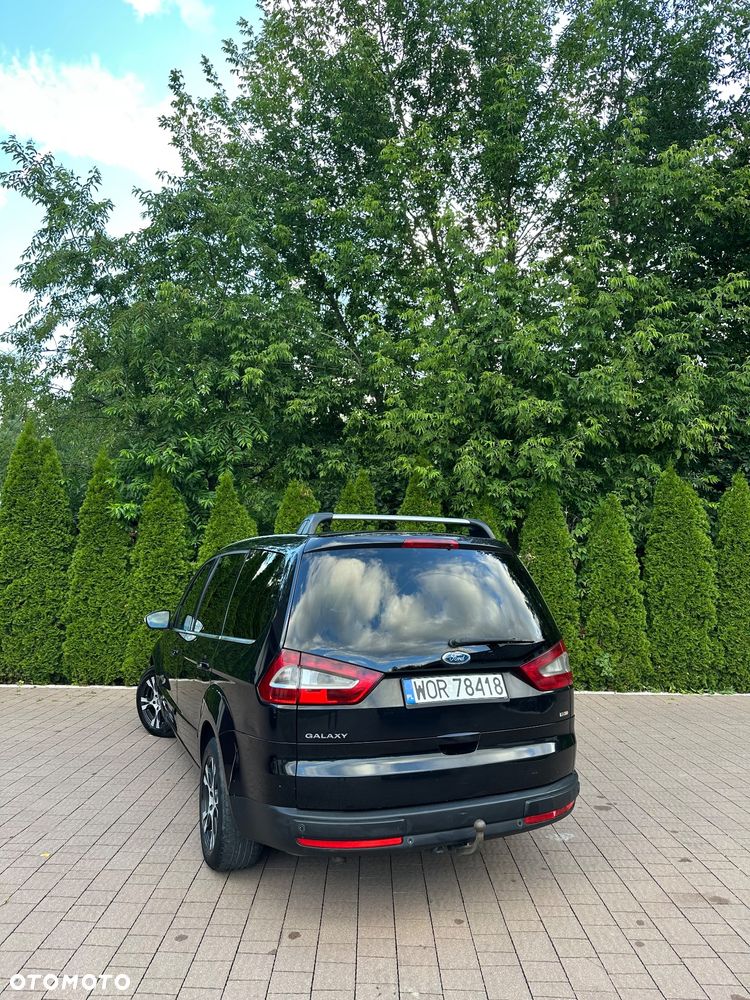 Ford Galaxy 2.0 TDCi Titanium - 3