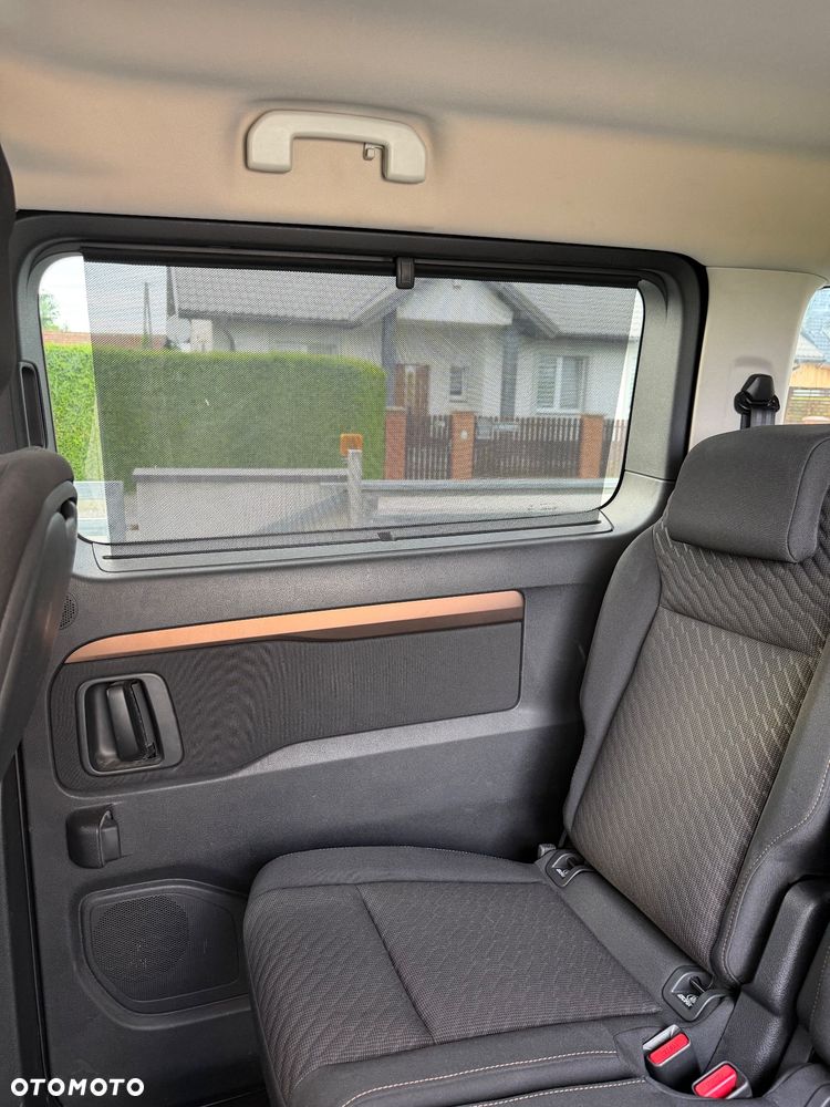 Toyota ProAce Kombi D-4D Medium 2,8t - 8