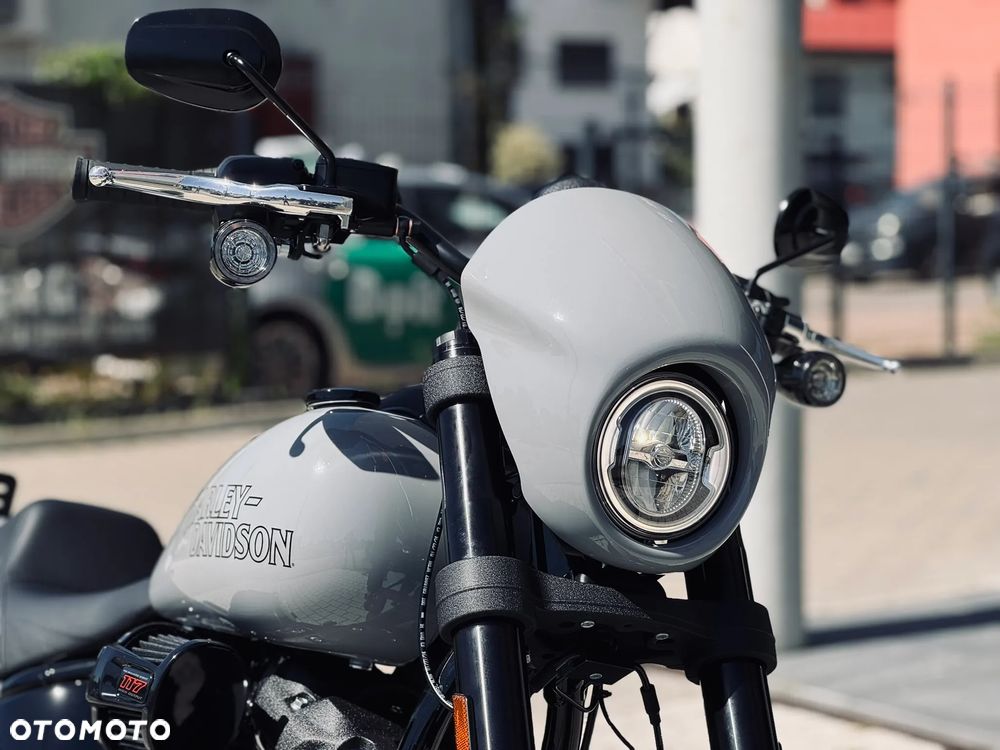 Harley-Davidson Softail Low Rider - 10
