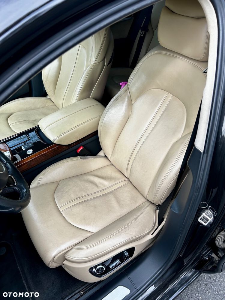Audi A8 - 18