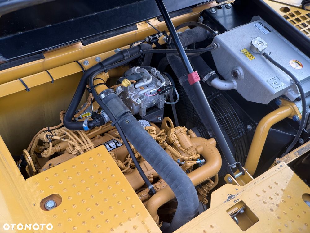 Caterpillar 311 FL RR - 23