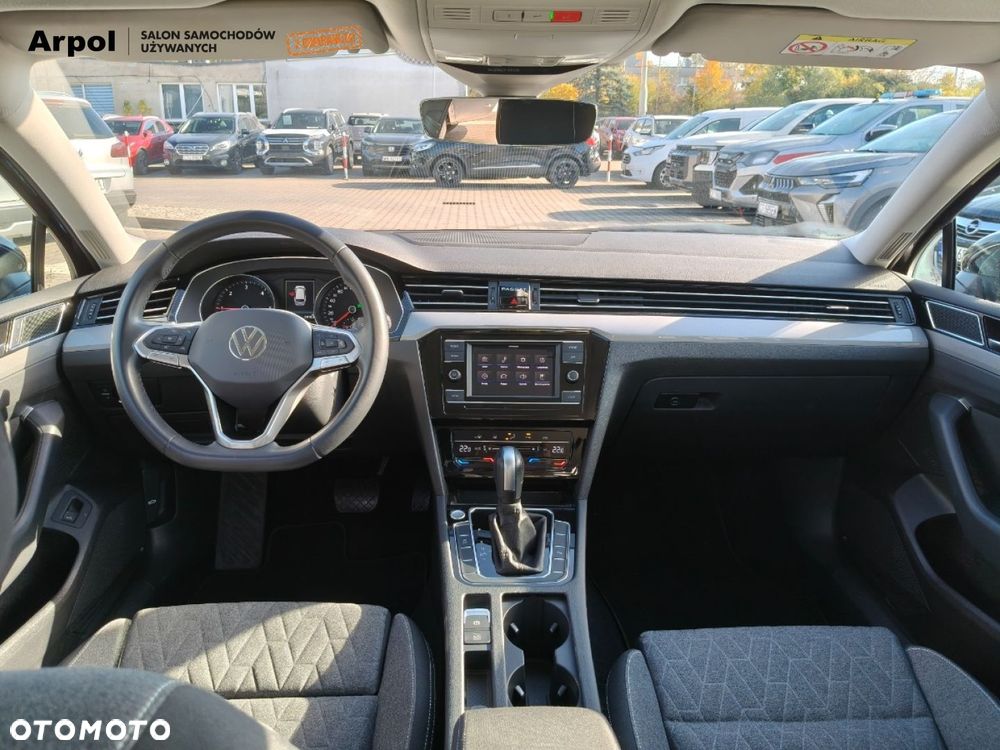 Volkswagen Passat - 30