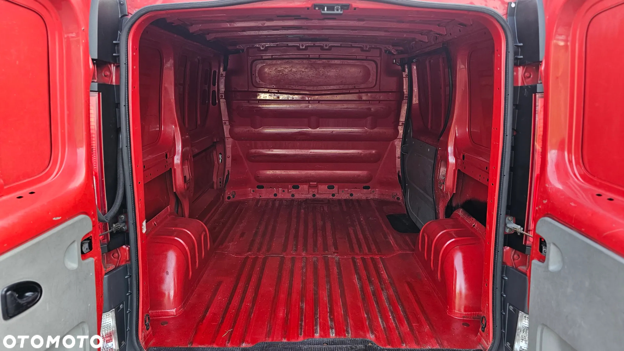 Opel Vivaro - 9