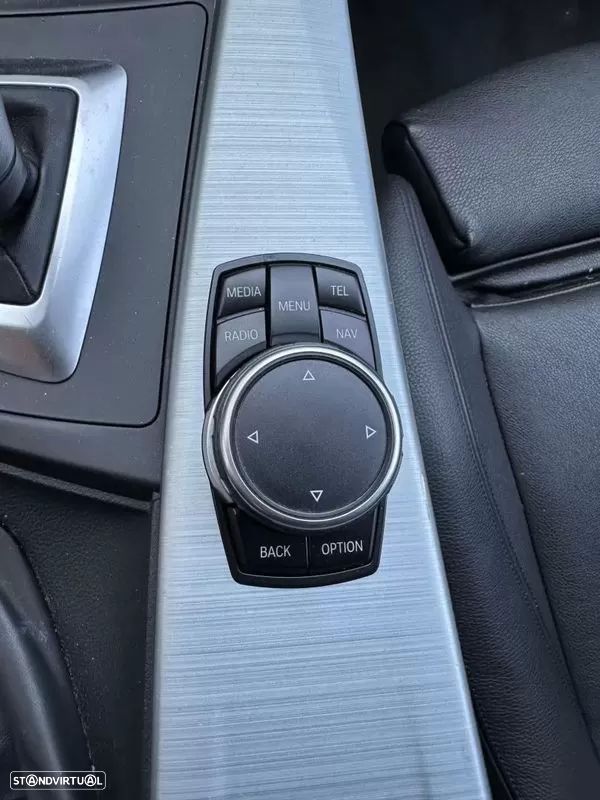 BMW 320 d Pack M Auto - 33