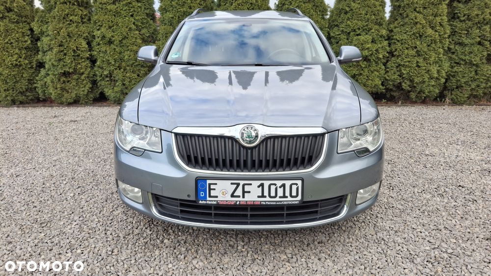 Skoda Superb 2.0 TDI PD Ambition - 35