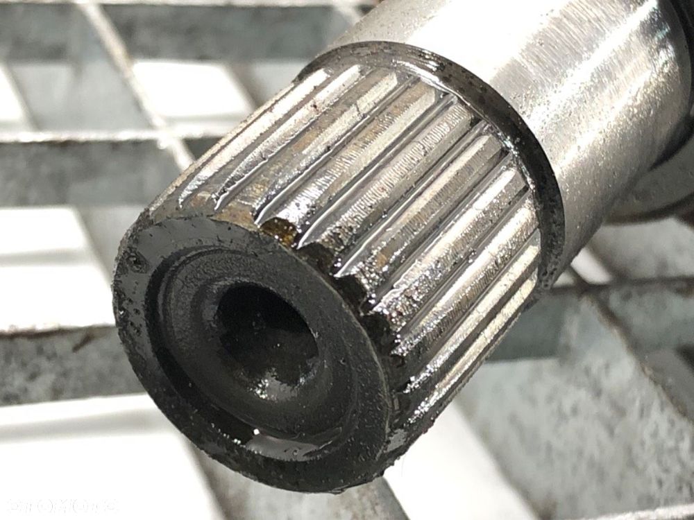 PÓŁOŚ LEWY PRZÓD  PEUGEOT 5008 (0U_, 0E_) 2009 - 2017 1.6 16V 115 kW [156 KM] benzyna 2009 - - 5