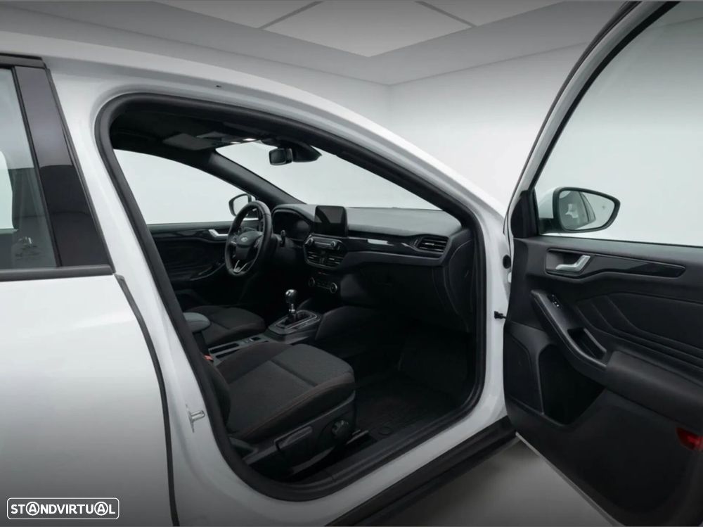 Ford Focus SW 1.5 TDCi EcoBlue ST-Line - 18