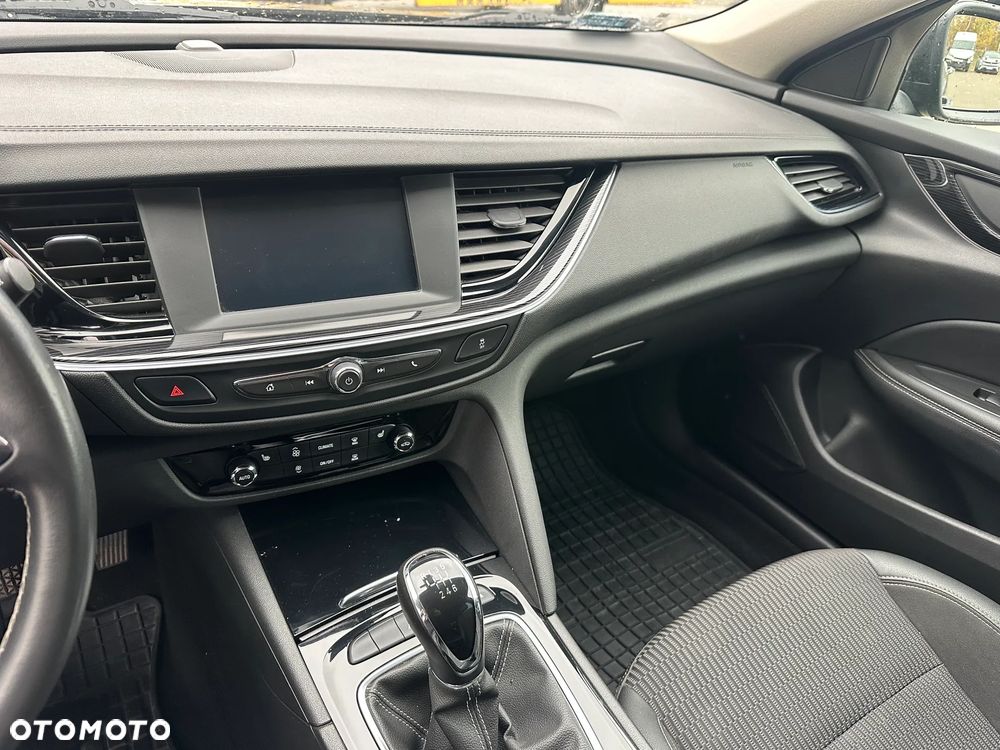 Opel Insignia - 14