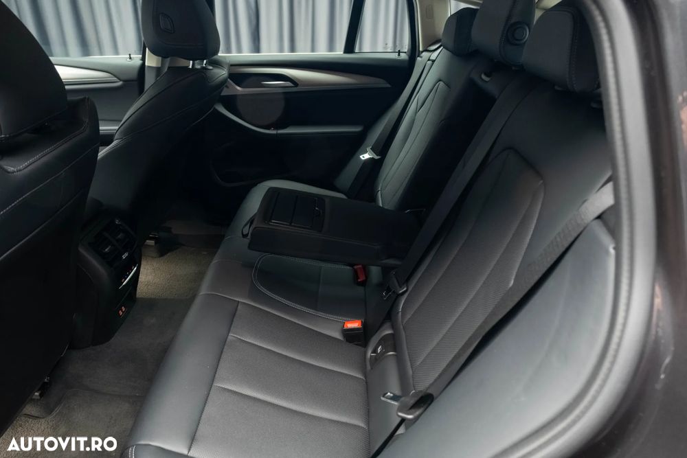 BMW X4 xDrive30d AT MHEV - 31