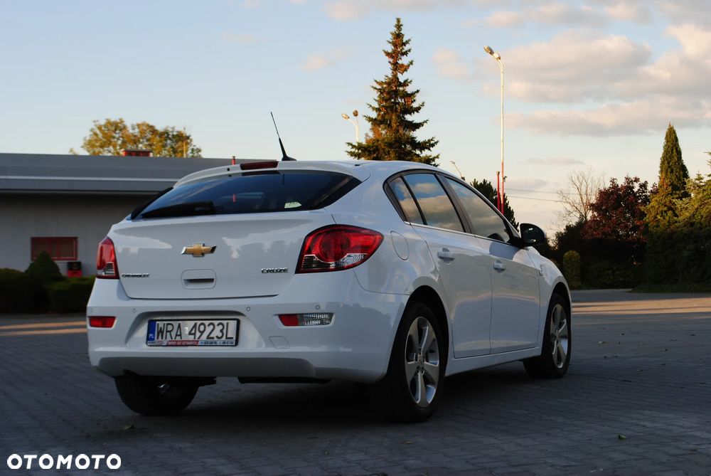 Chevrolet Cruze 1.8 LTZ - 8