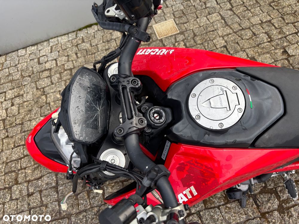 Ducati Hypermotard - 5