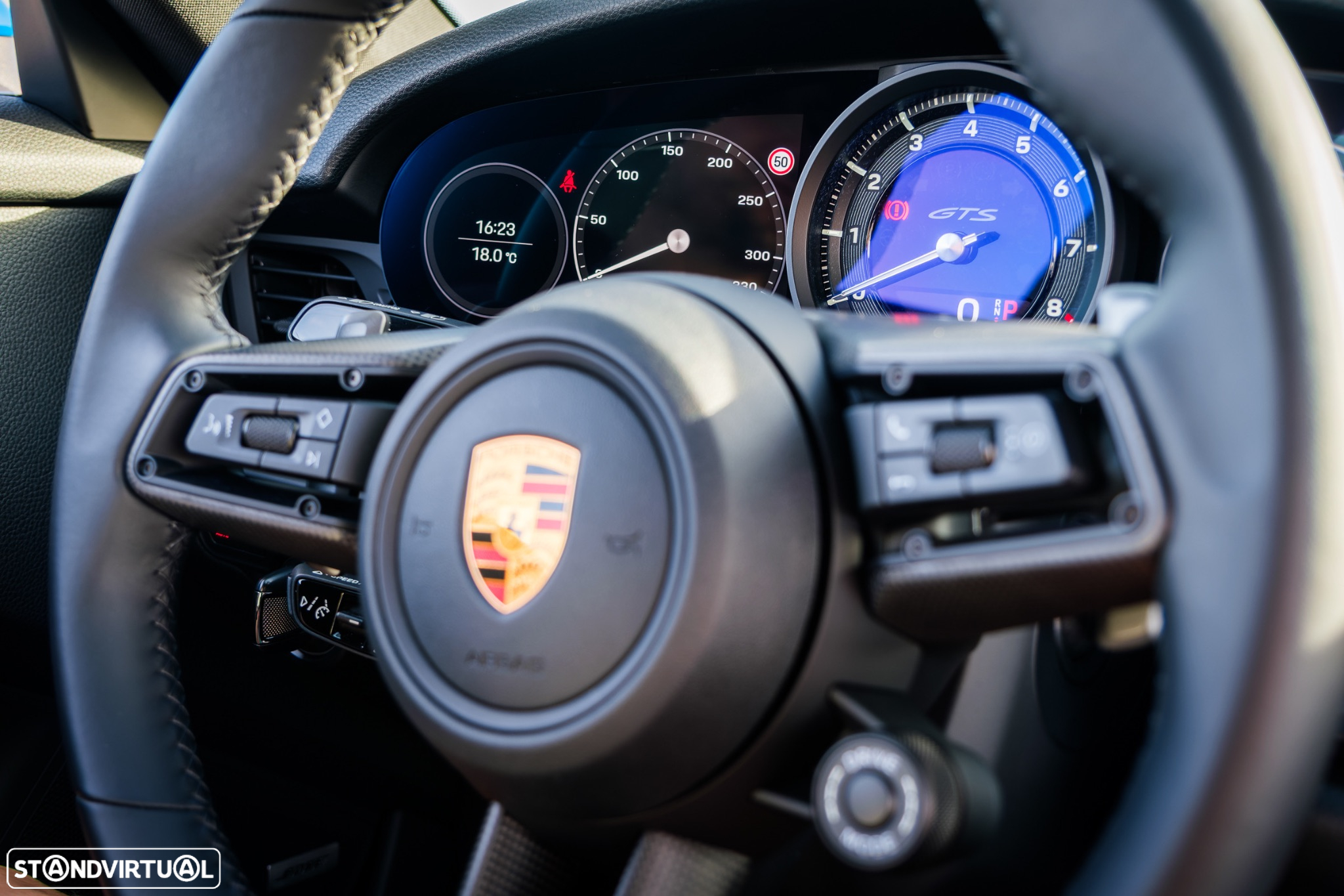 Porsche 911 (992) Carrera 4 GTS PDK - 16