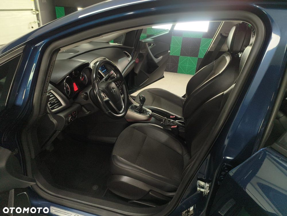 Opel Astra - 20