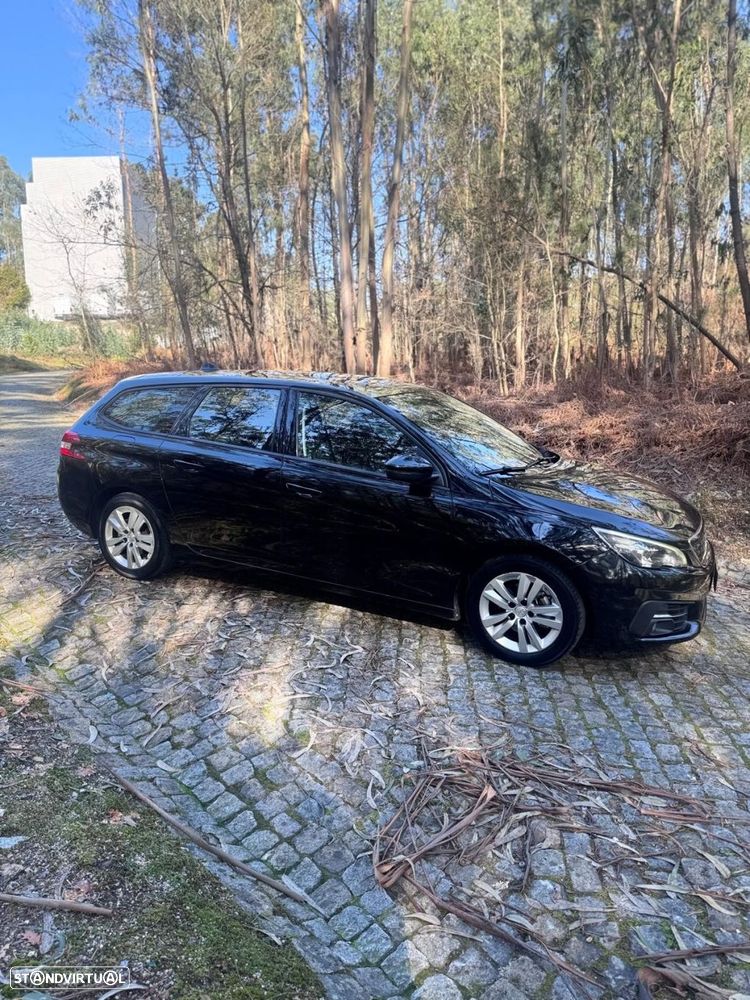 Peugeot 308 SW 1.5 BlueHDi Allure EAT8 - 6