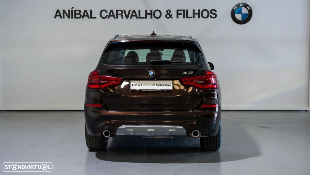 BMW X3 20 d xDrive Line Luxury - 2