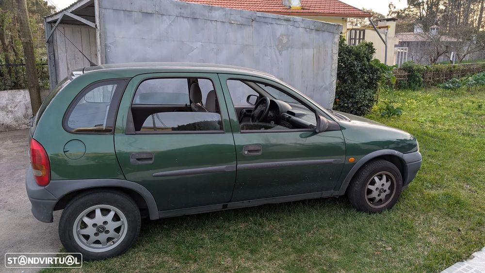 Opel Corsa 1.2 16V - 8