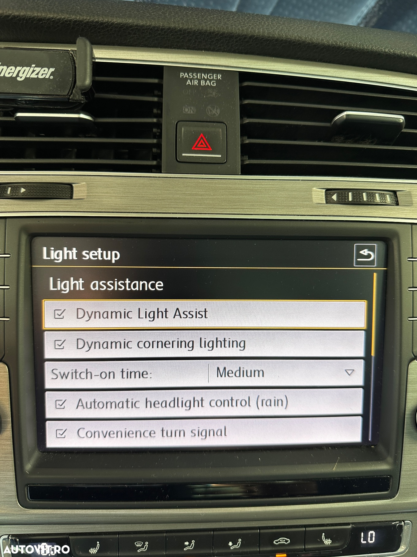Volkswagen Golf 2.0 TDI Highline - 14